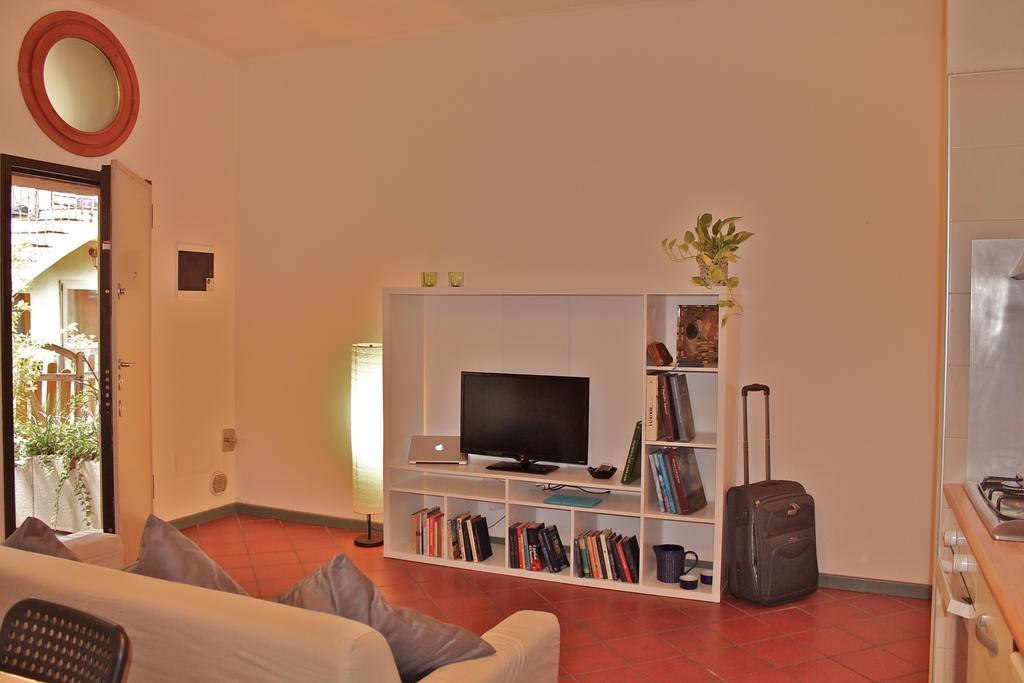 Appartamento Borghetto San Donato Bolonia Habitación foto